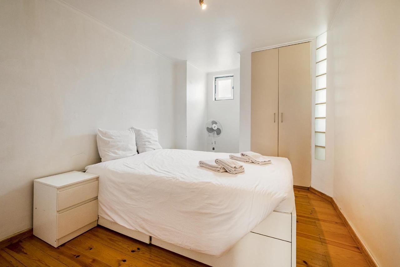 Appartement Apartamento Com Terraco E Churrasqueira à Lisboa Extérieur photo